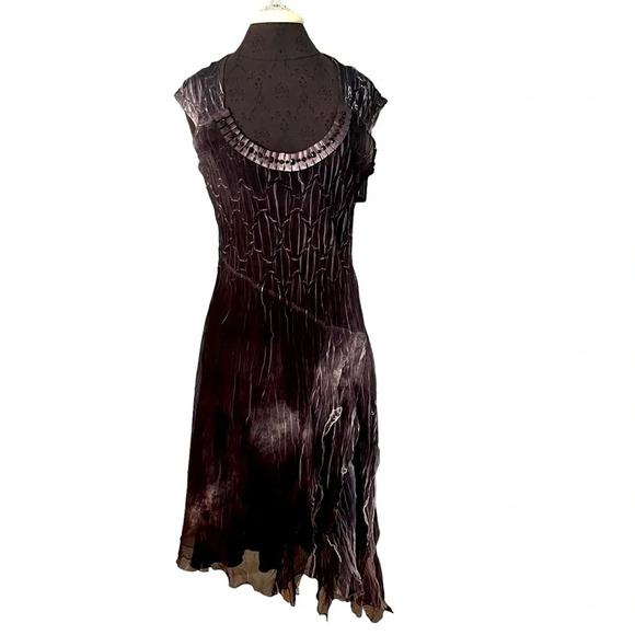 KOMAROV Sleeveless Black Gray Crinkle Dress Size Large Asymmetrical Hem Beads - Picture 1 of 11